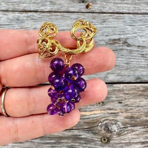 Vintage Avon Grape Cluster Brooch Gorgeous